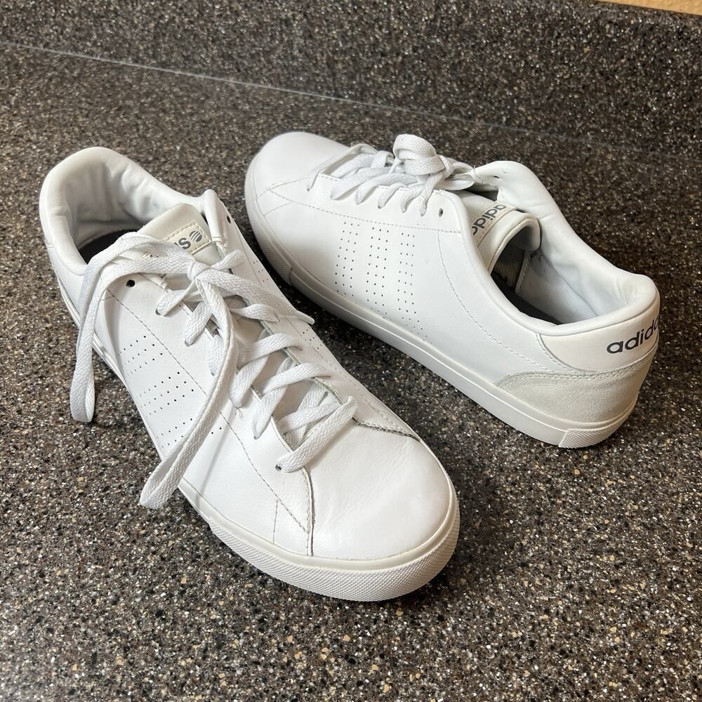 Adidas NEO Label Advantage Mens 10.5 White Leather Athletic Tennis Shoes Sneaker